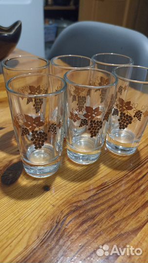 Рюмки стопки золотой виноград