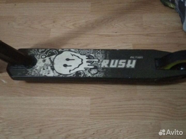 Трюковой самокат Rush action