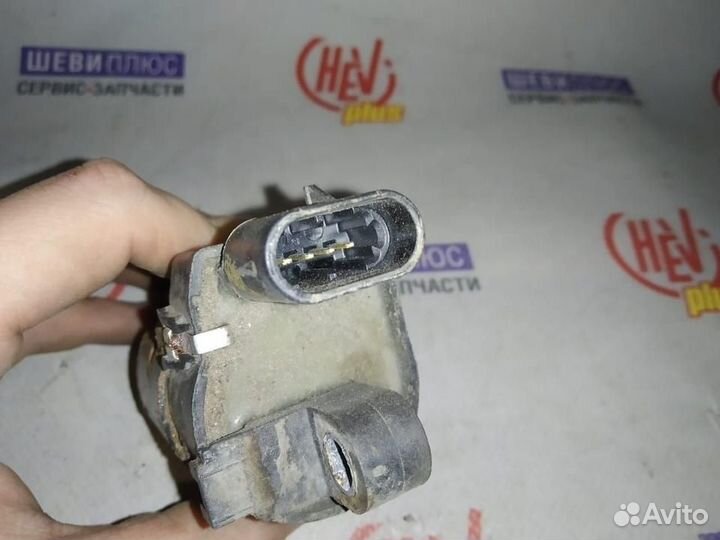 Катушка зажигания Cadillac Escalade