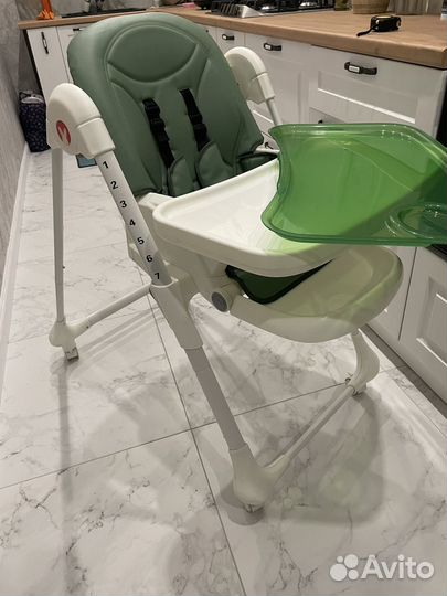 Стульчик-шезлонг для кормления babyhit