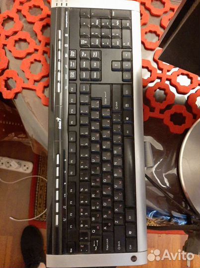 Клавиатура Genius