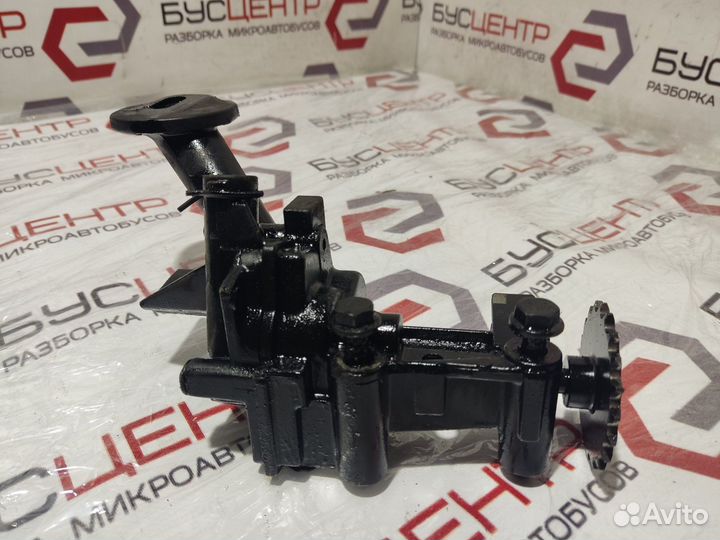 Масляный насос 1.9 DCI Трафик, Виваро, Меган,Канго