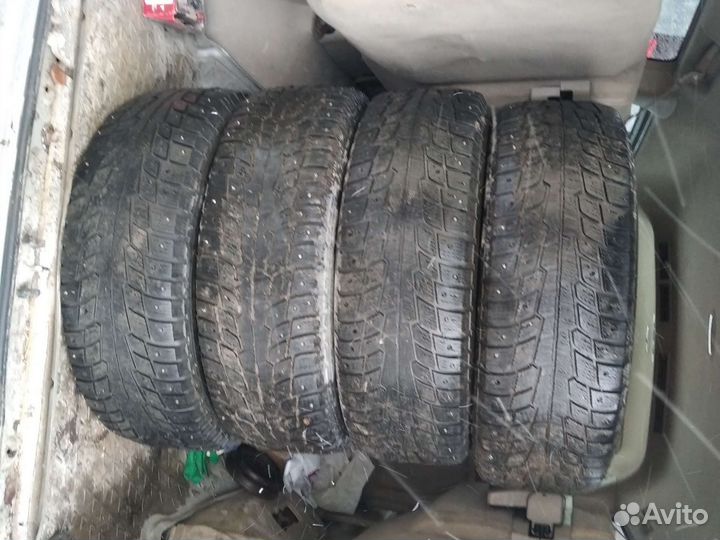 Michelin Latitude X-Ice North 235/65 R17