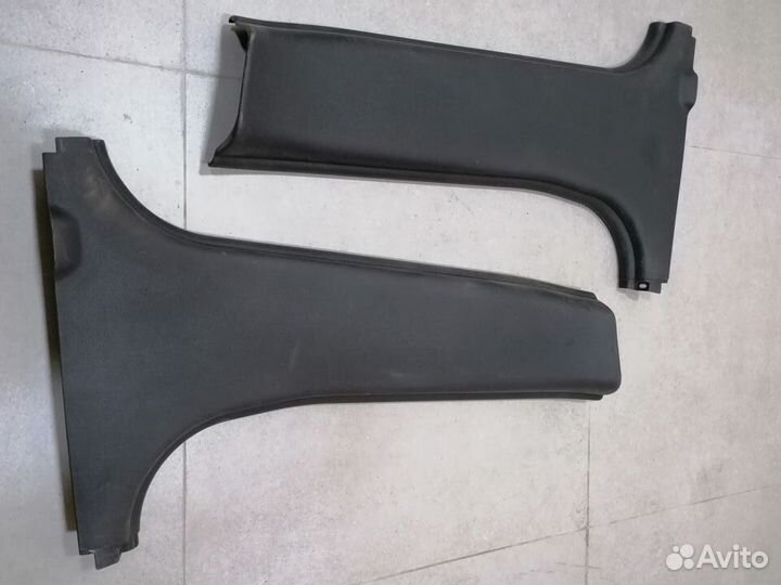 Обшивка средней стойки на Haima 3 2010-2013