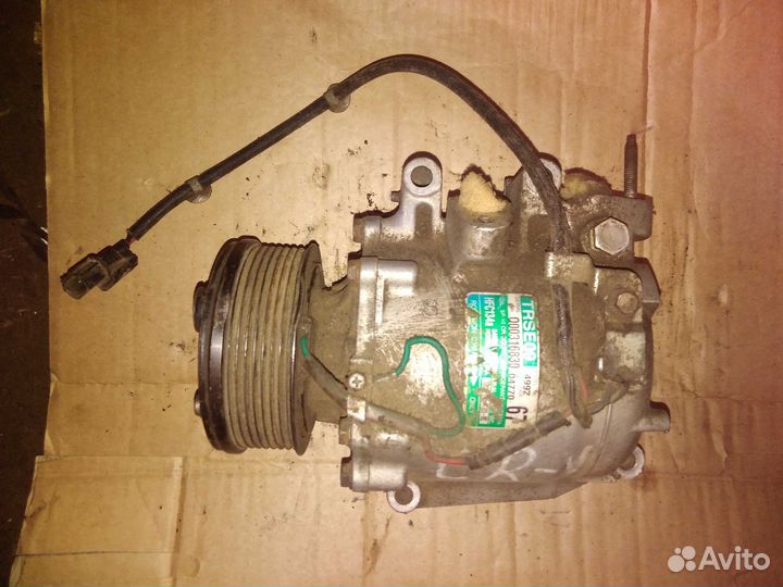 Компрессор системы кондиционирования Honda CR-V 20