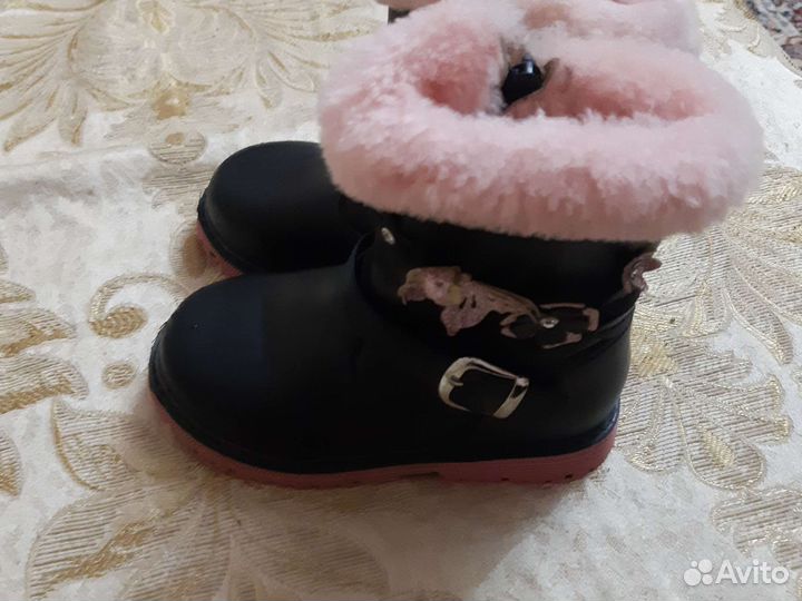 Сапожки для девочки