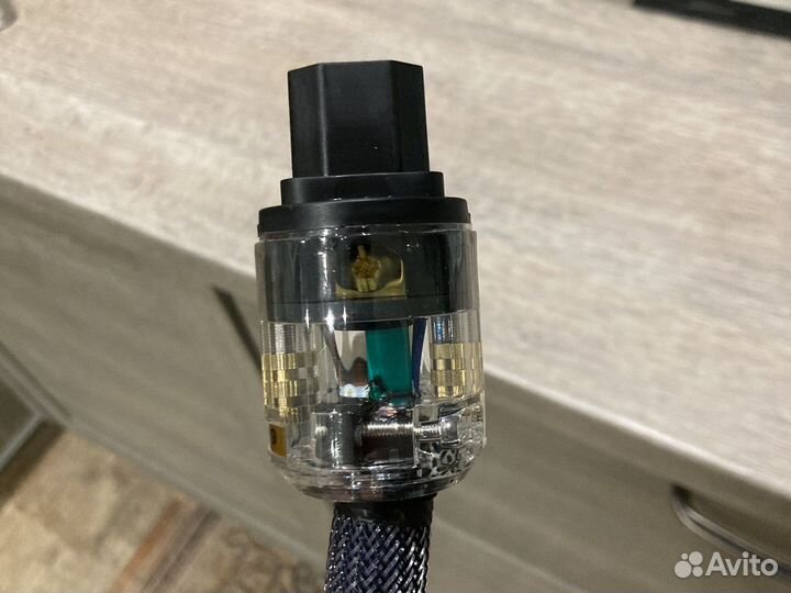 Кабель питания для усилителя