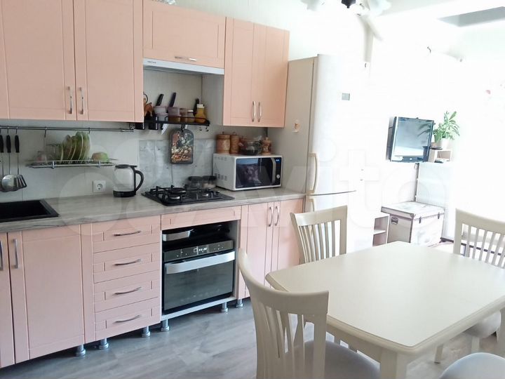 2-к. квартира, 50 м², 2/6 эт.