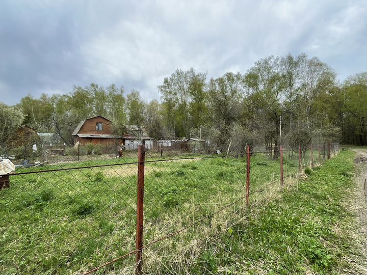 Участок 4,2 сот. (СНТ, ДНП)