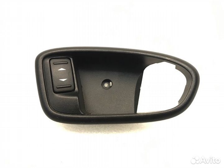 Кнопка стеклоподъемника задняя правая Ford Mondeo