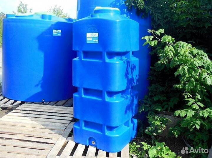 Пластиковая емкость 1000 л