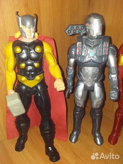 Игрушки пакетом фирменные