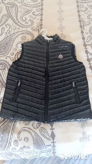 Жилетка moncler