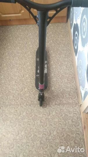 Трюковой самокат Tech Team Comrade