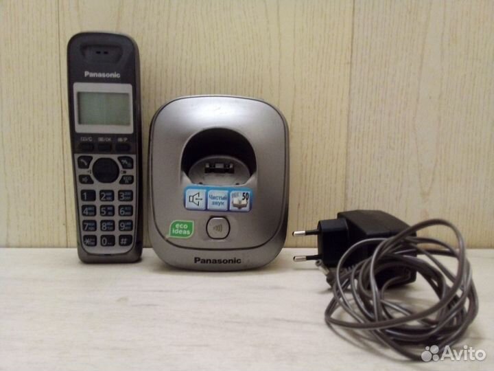 Радиотелефон Panasonic KX-TG2511RUM