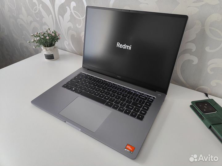 Xiaomi redmibook pro 15 2023 7840hs
