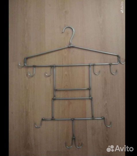 Вешалка-сушилка для хоккейной формы