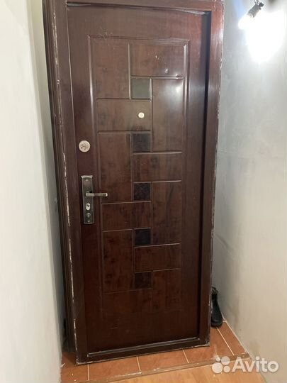 Сейф дверь входная бу