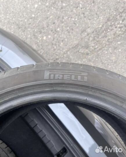 Pirelli P Zero 255/35 R19 96Y