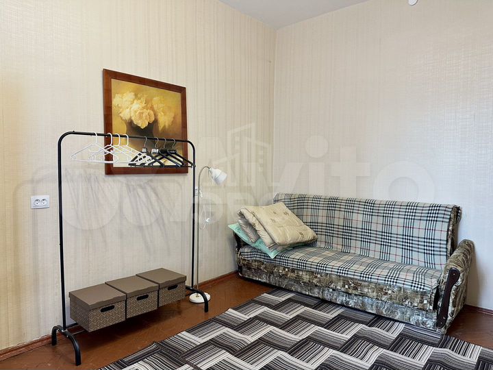 Комната 14 м² в 4-к., 1/5 эт.