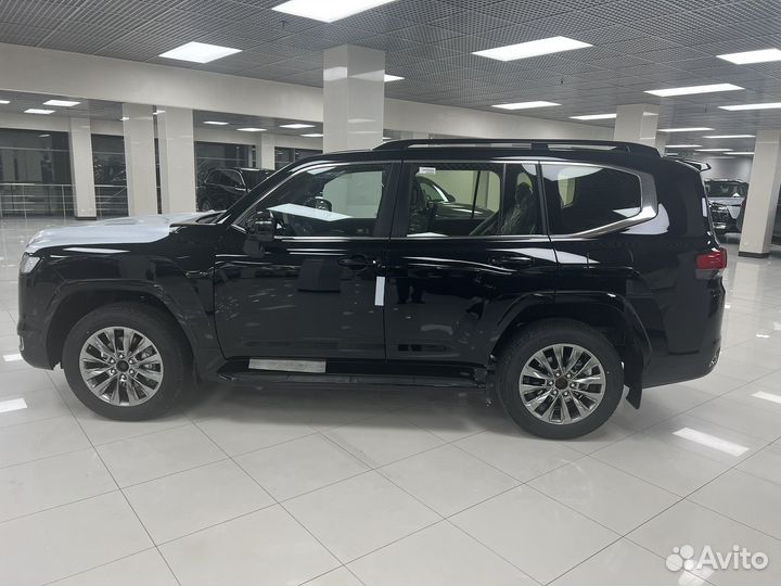 Toyota Land Cruiser 3.3 AT, 2024, 15 км