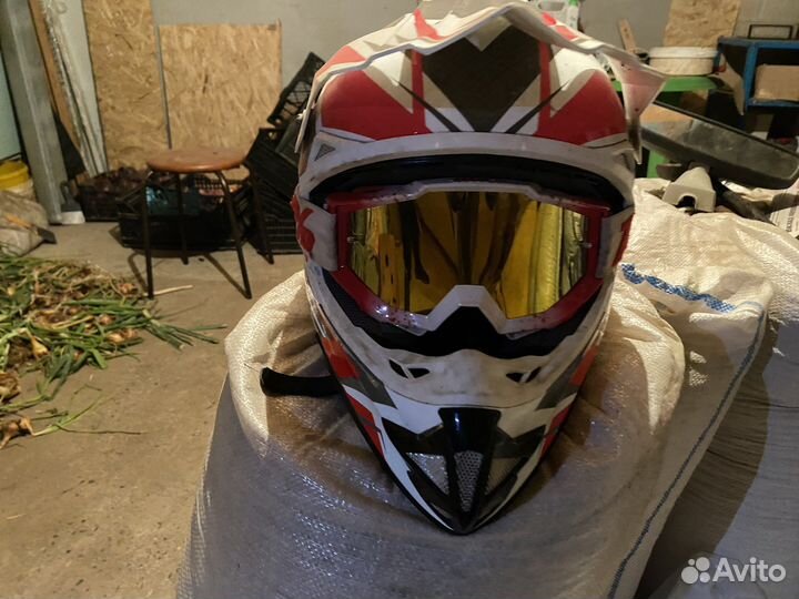 Шлем кроссовый бу