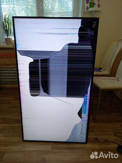 Разбор Samsung ue50ru7140u