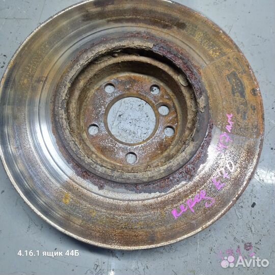 Передний тормозной диск bmw x5 e70 n62b48