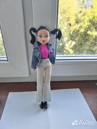 Куклы Барби и Братц, одежда для них