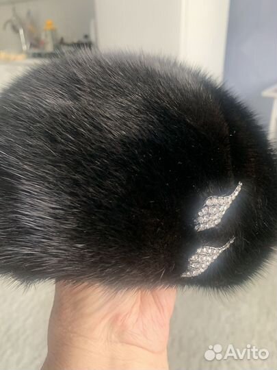 Меховая женская шапка