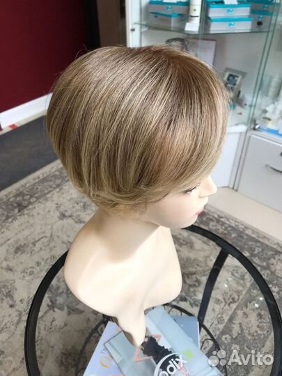 Накладка из искусственных волос