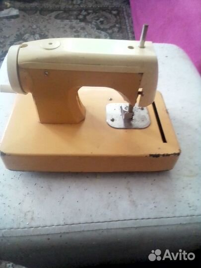 Швейная машинка игрушка