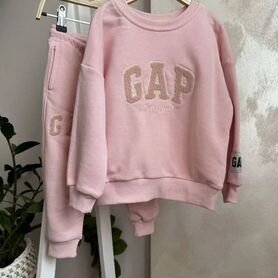 Спортивный костюм для девочки GAP