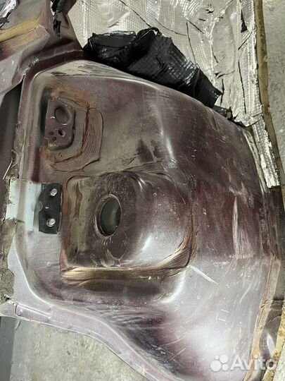 Четверть задняя правая priora