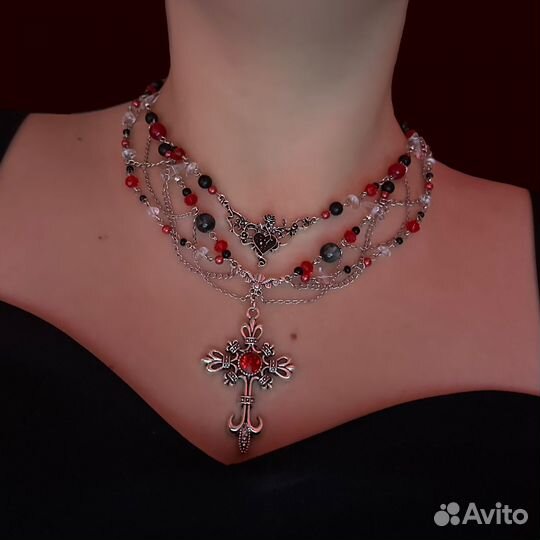 Ожерелье с крестом