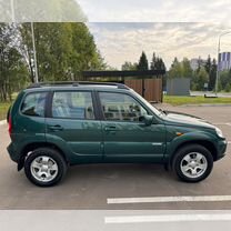 Chevrolet Niva 1.7 MT, 2010, 24 370 км, с пробегом, цена 870 000 руб.