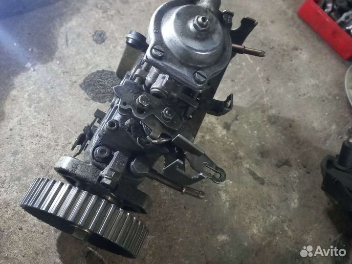 VW 1,6TD тнвд 068130109S/0460494138 Bosch