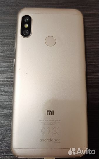 Xiaomi Mi A2 Lite Android One, 4/64 ГБ