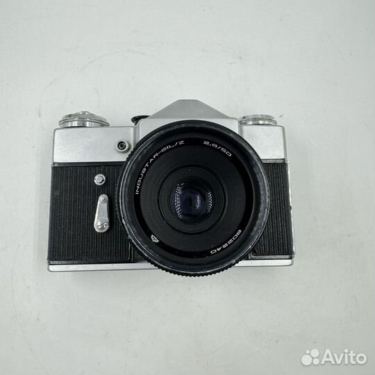 Фотоаппарат советский zenit-B industrar-6IL/Z