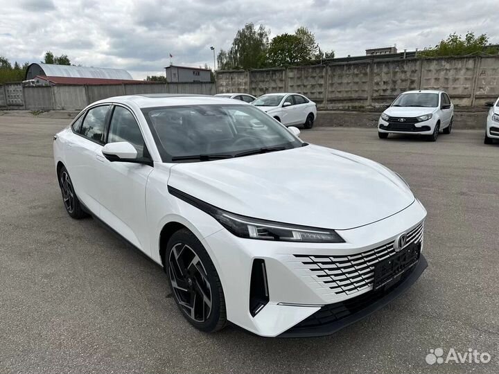 Changan Lamore 1.5 AMT, 2024