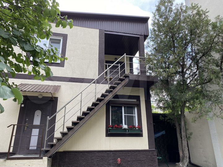 Комната 15 м², 2/2 эт.