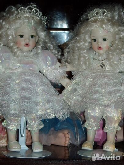 Фарфоровая коллекционная кукла от Marie Osmond