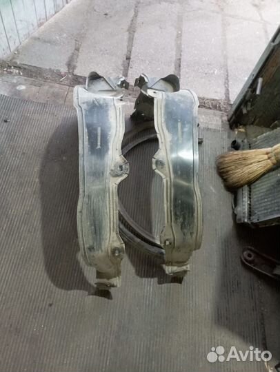 Подкрылки мерседес 190