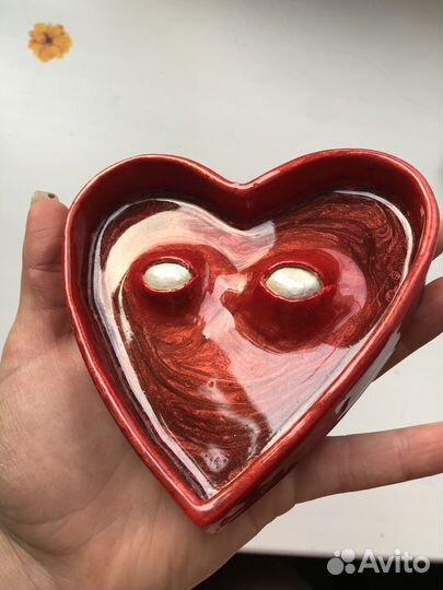 Подставка под украшения / пепельница