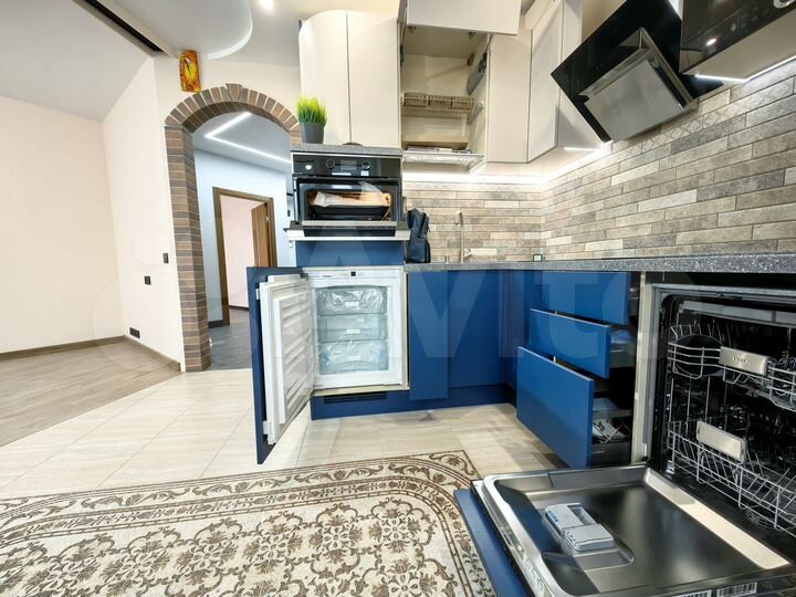 2-к. квартира, 54,1 м², 10/12 эт.