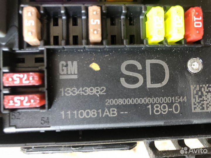 Блок предохранителей opel astra J