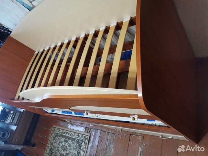 2х ярусная кровать бу