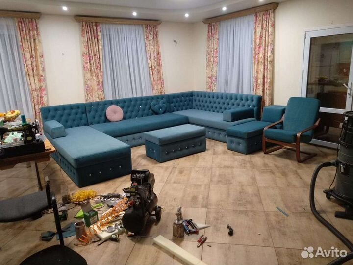 Перетяжка и ремонт мягкой мебели на дому