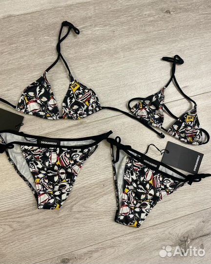 Купальник новый на пломбе Dsquared2 8 и 10 л