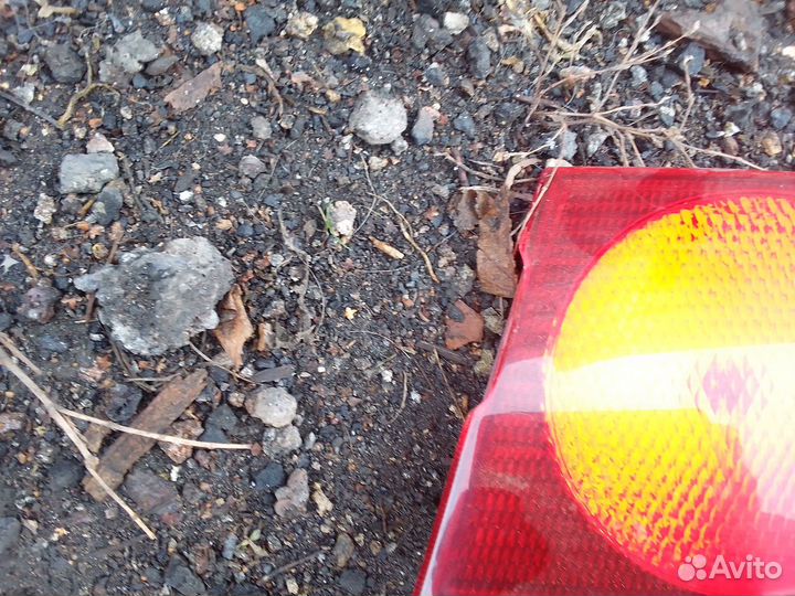 Задние фонари caldina